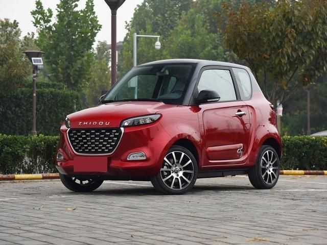 眼下加油越来越贵,停车越来越难,道路越来越堵,如果能有一台微型车或