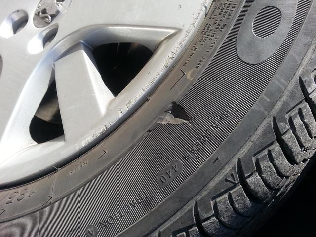 盘点开车坏习惯 数数你占了几条,再不注意车子就报废了!