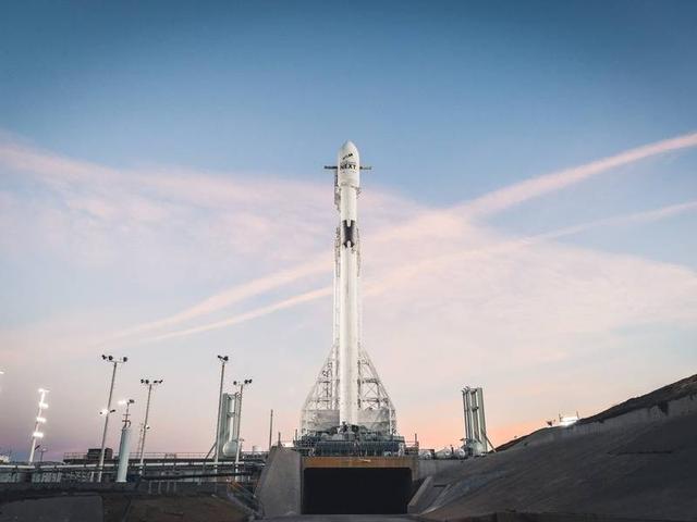 专家称只是火箭发射尾气