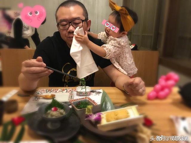 塗磊首次曝光老婆正面照,打臉離婚傳言,網友:看臉就知道是真愛