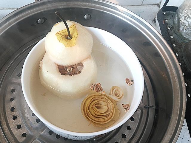 止咳梨水别乱煮!孩子爸爸蒸梨配方全
