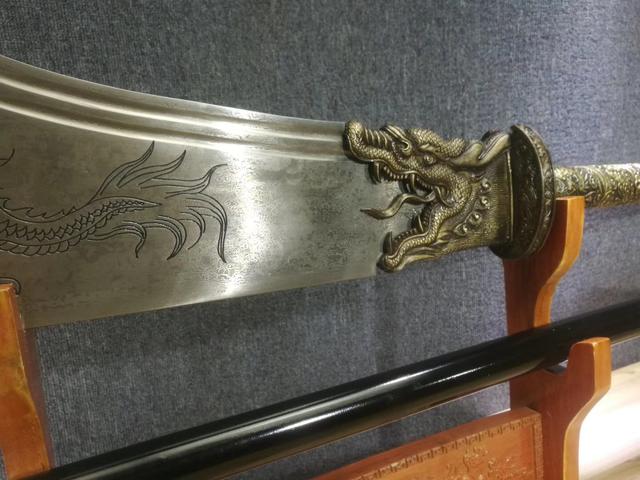 极品神器武财神关羽"青龙偃月刀" 又名"冷艳锯"