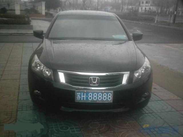 盘点那些车牌号比车还值钱的牌照, 最后一个能买十辆这车了吧