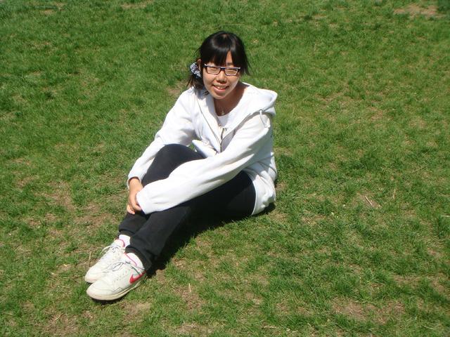 我是家里的独生女,被父母"卖"给傻子做媳妇,知道原因我离开了