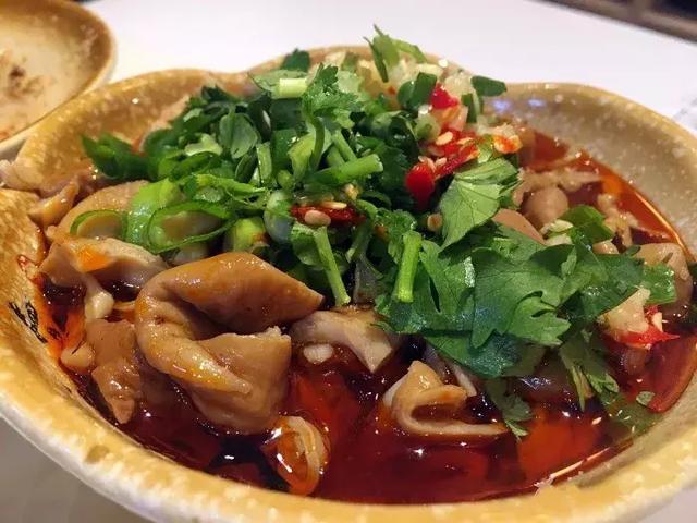 王府井这家冒菜店你吃过么?凭什么一夜间火遍哈市!