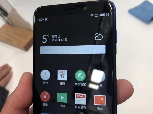 魅蓝s6上手实测,屏幕好坏720p只是唯一标准?