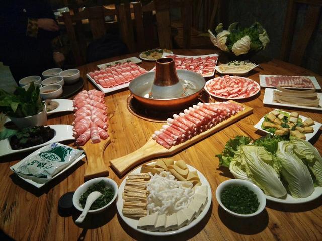 德升铜锅涮肉豪礼大放送 雁塔后村小区居民实惠多