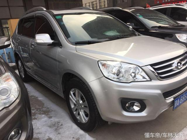 老款哈弗h6落地才11万车主开了5年要6万卖是想钱想疯了吗
