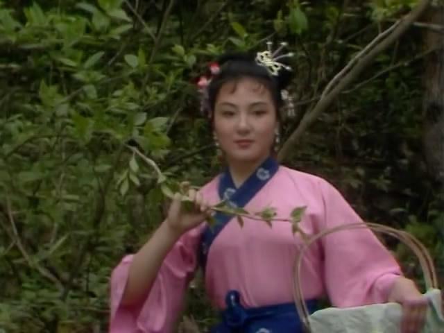 这版《西游记》的白骨精虽有雷人改编 但这些细节其实挺接近原著