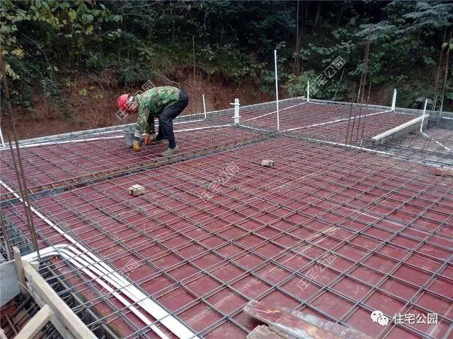 成都42万自建二层小别墅,这让一般包工头抓狂的坡屋顶啊!