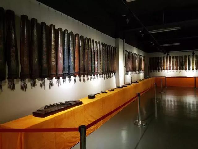 力明学院依托"力明艺术宫",发挥自身办学经验,创新打造了以传统医学与