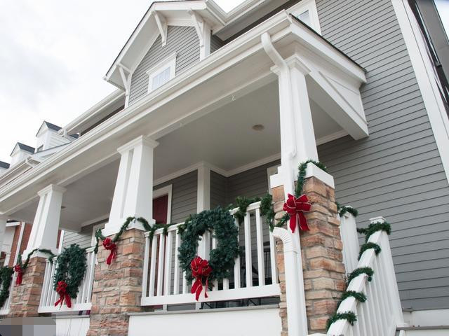 我结婚大哥送我一套房子,出去买菜回来听到一话,我再不敢要房子