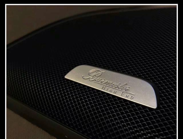 奔驰e300l升级柏林之声全套音响系统大麦隔音「长沙音雄联盟」