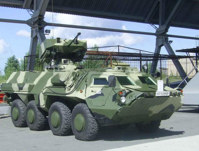 btr-4mv1型8轮装甲车内部,4个字形容"非常先进"!