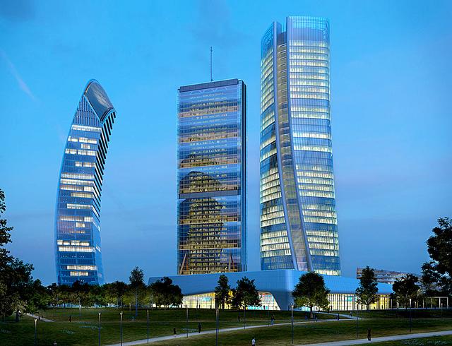 如果你想要去意大利旅行,那么在米兰则有了一个必去新地标