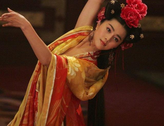 张榕容的杨贵妃中法混血有韵味其实史上最美杨玉环是她