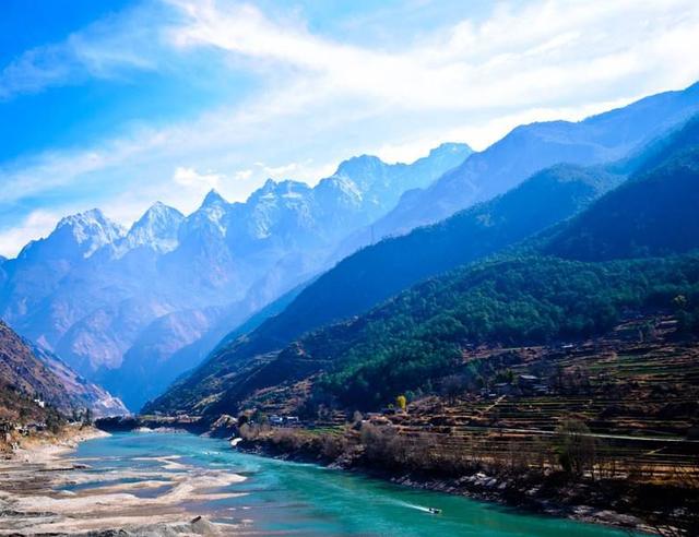 中国云南省十大旅游景点推荐您去游玩