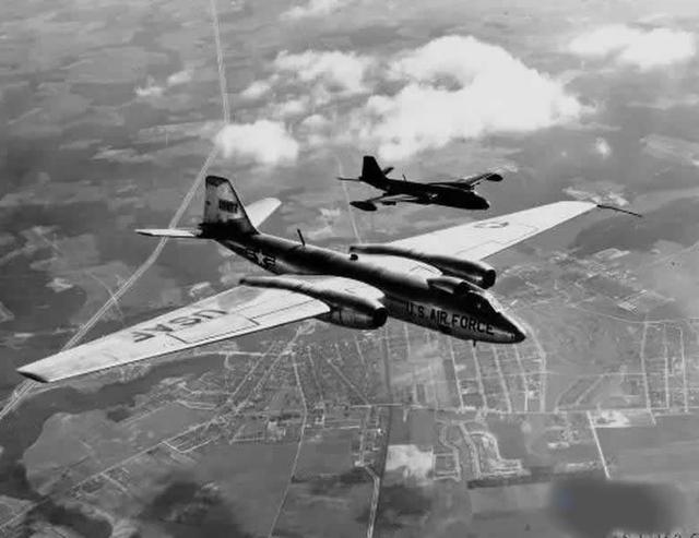 甚至还捕获了一批非常先进的无人侦察机