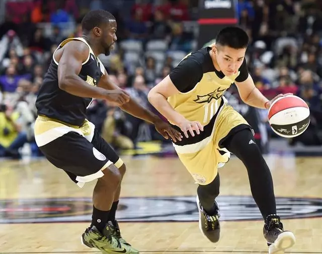 聚集李易峰吴亦凡潘玮柏汪苏泷的跨年演唱会 