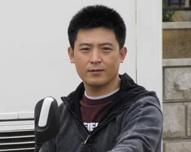 他是春晚常客,因一句口头禅火遍全国,观众调侃被他的相貌欺骗了
