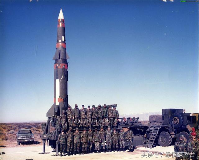 苏联方面淘汰了可以携带核战斗部的ss-20弹道导弹,而美军则退役了bgm