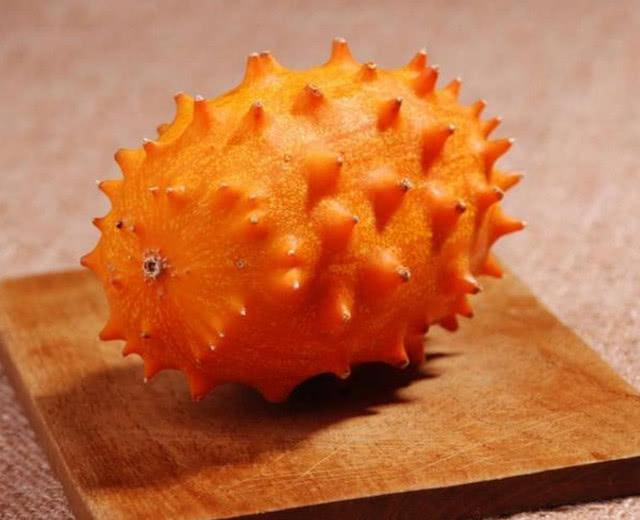 这几种水果长的是比较特别的,全吃过的人是没有几个的