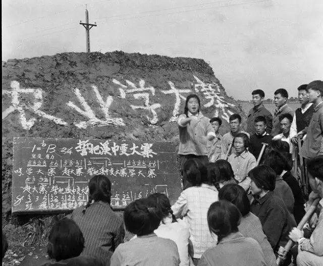 难忘的时代回忆!知青下乡老照片.!