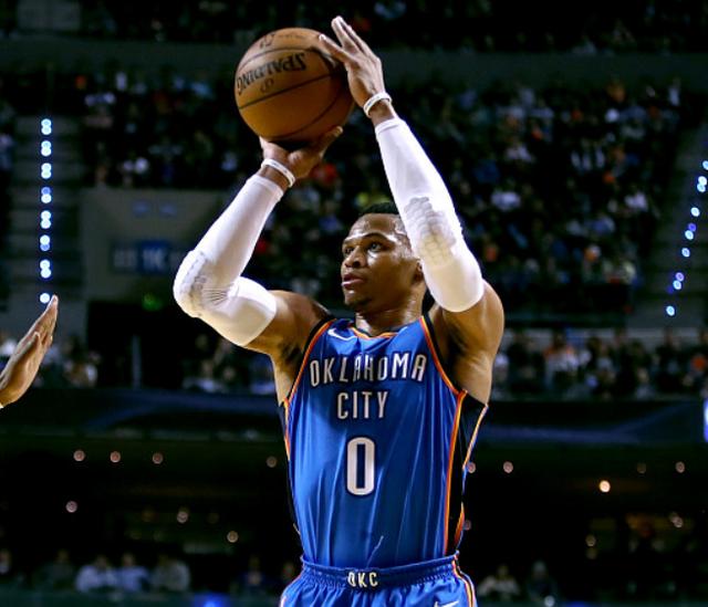 威少冲击历史第1铁匠命中率直逼暮年科比或创造1耻辱纪录