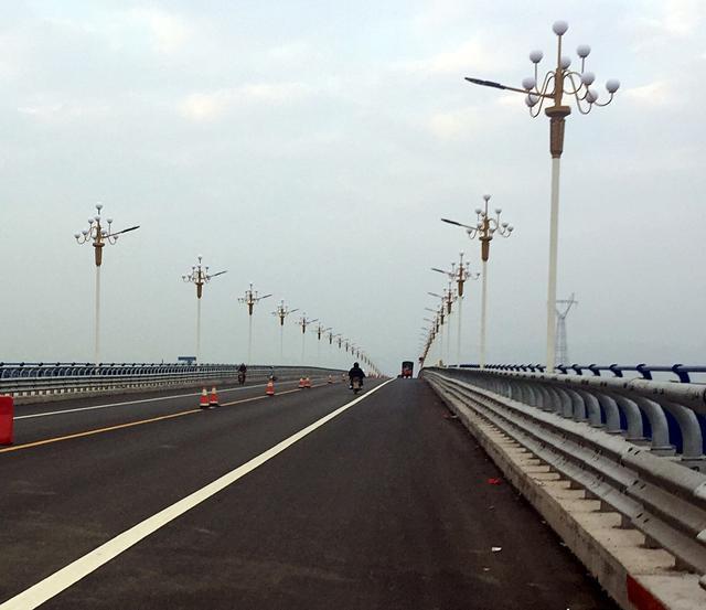 广西平南二桥 浔江特大桥 全长1500米