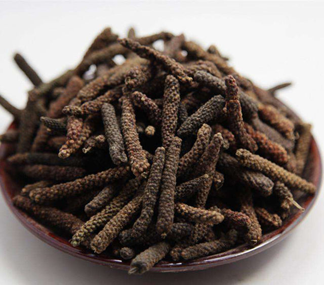 香料之荜拨烧烤烩卤的烹调中都能用到厨师一定要掌握