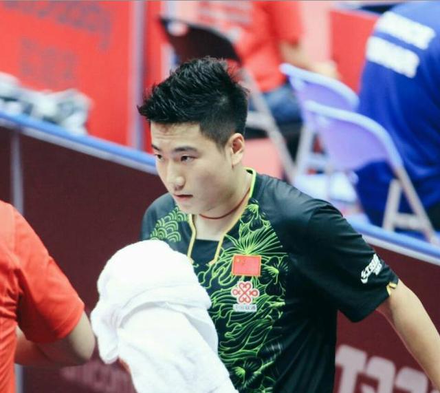 雨和梁靖昆在资格赛淘汰赛首轮轮空,刘丁硕则将与韩国选手朴正佑交手