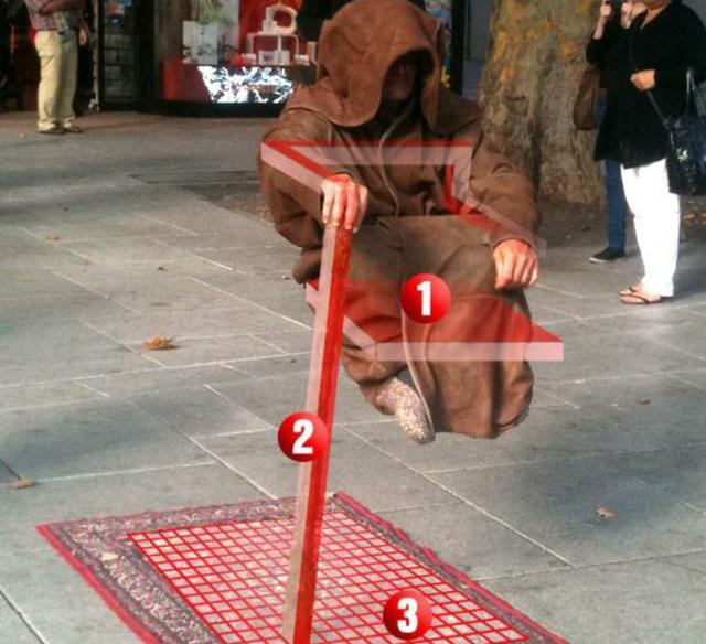 揭秘印度街头骗人的悬浮术看完让人觉得好笑