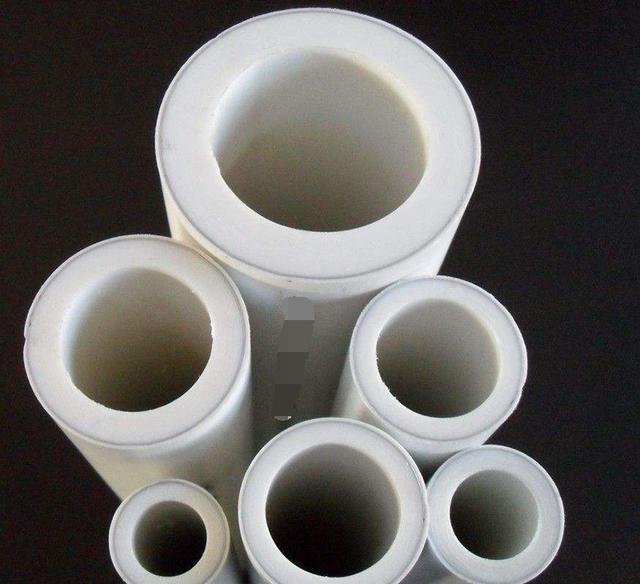 我家装修买了这种水管,老师傅一看就笑了:假货!你被商家骗了!