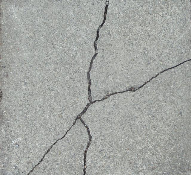 地铁,码头大体积混凝土裂缝控制技术分析