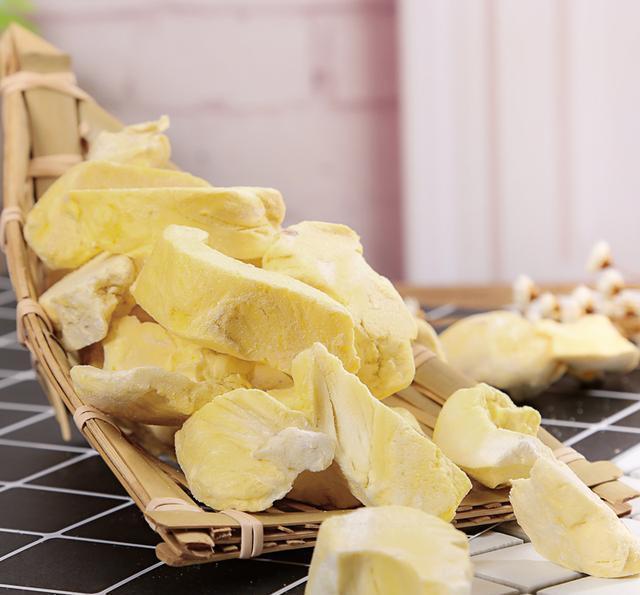 外国网友选出的17年全球排名前10的零食,中国