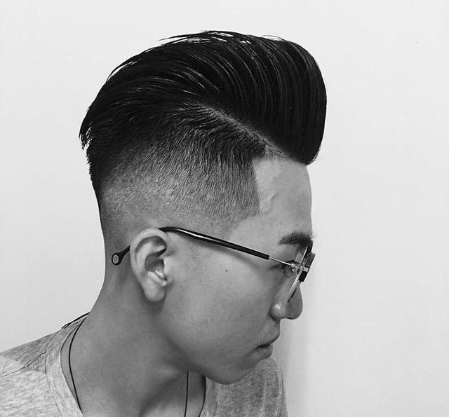 今年最流行干净利落清爽怡人的剃半边男神发型30款