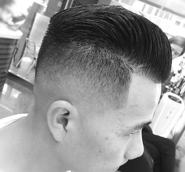 今年最流行干净利落清爽怡人的剃半边男神发型30款