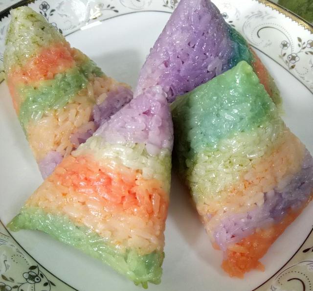 手把手教你做最流行的——彩色粽子,糯米飘香,一口气吃了五个