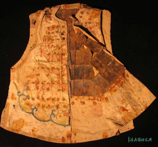 手枪打不透鳞甲的防御力有这么猛