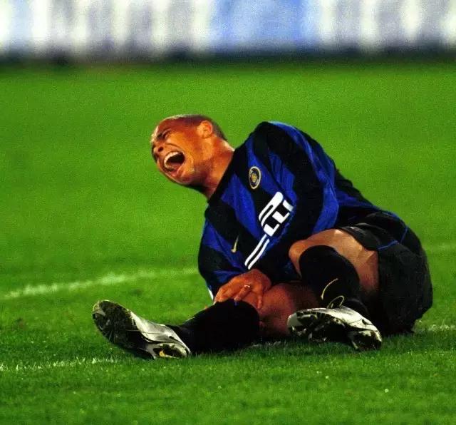 当法国世界杯成为历史,我们一边感叹着,情愿不再看到惊艳的钟摆式过人