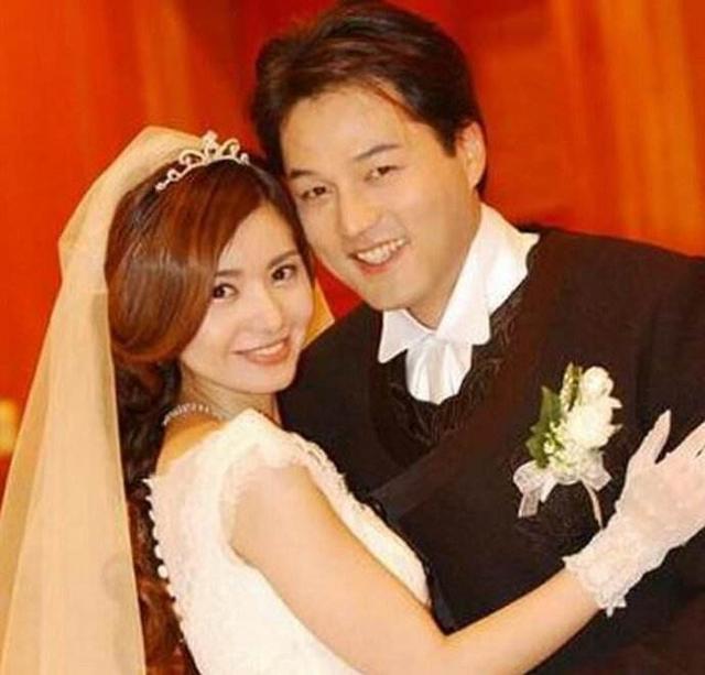 而剧中的男主角饰演朱旺的金成泽则是去世了.