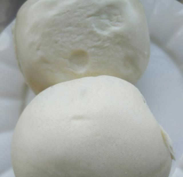 打开冰箱一看还有两个馒头,发硬了,花了五分钟味道美极了