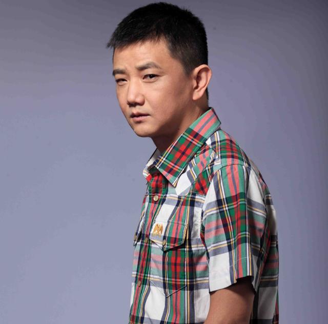 这个演员相貌平平,为什么各大导演都喜欢找他饰演青年康熙