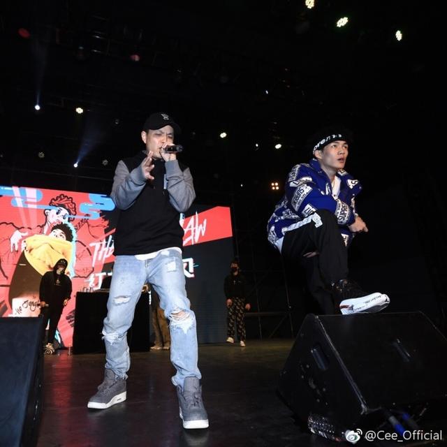 押韵狂魔贝贝巡演上海站红花会成员助阵粉丝嗨爆现场