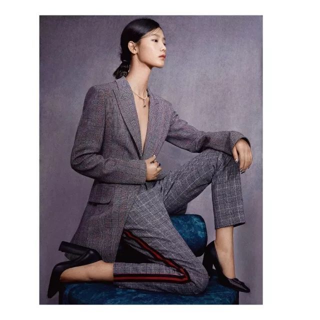 新晋维密天使王艺时尚大片,用黑与灰诠释现代时尚的精髓!