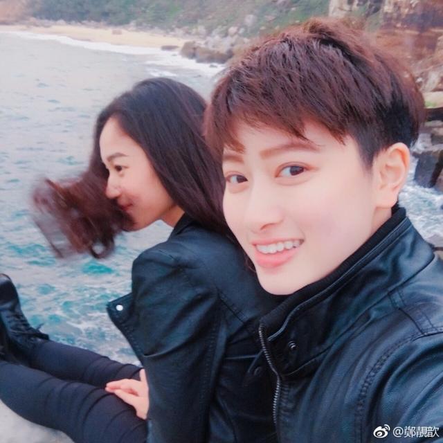 剧中女主的饰演者叫做郑靓歆,作为一名95年出生的女孩子,当年出演