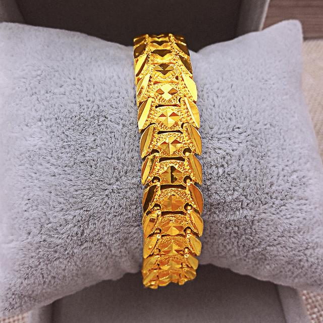 18年超流行的5款黄金首饰也太美了吧!让你百看