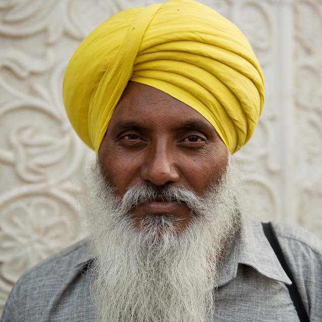 印度人为什么用头巾把脑袋包那么严实?