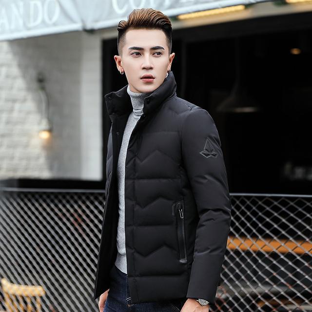 男人别乱穿衣服,今年流行外套 休闲裤,稳重有男人味