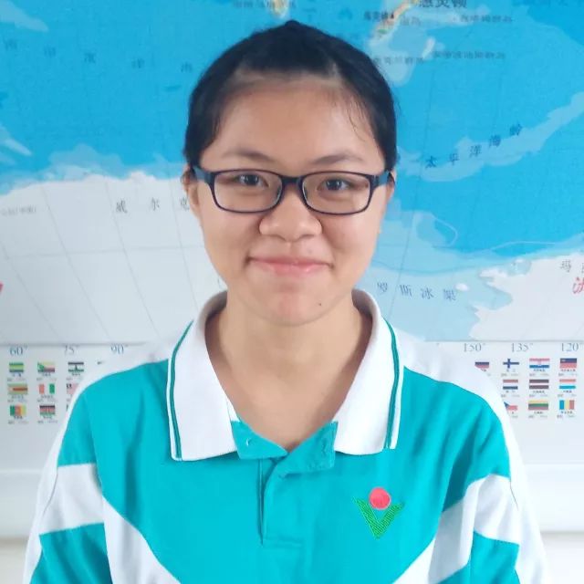 祝贺我校中国高中部傅圣哲,张莹莹同学被清华大学录取!